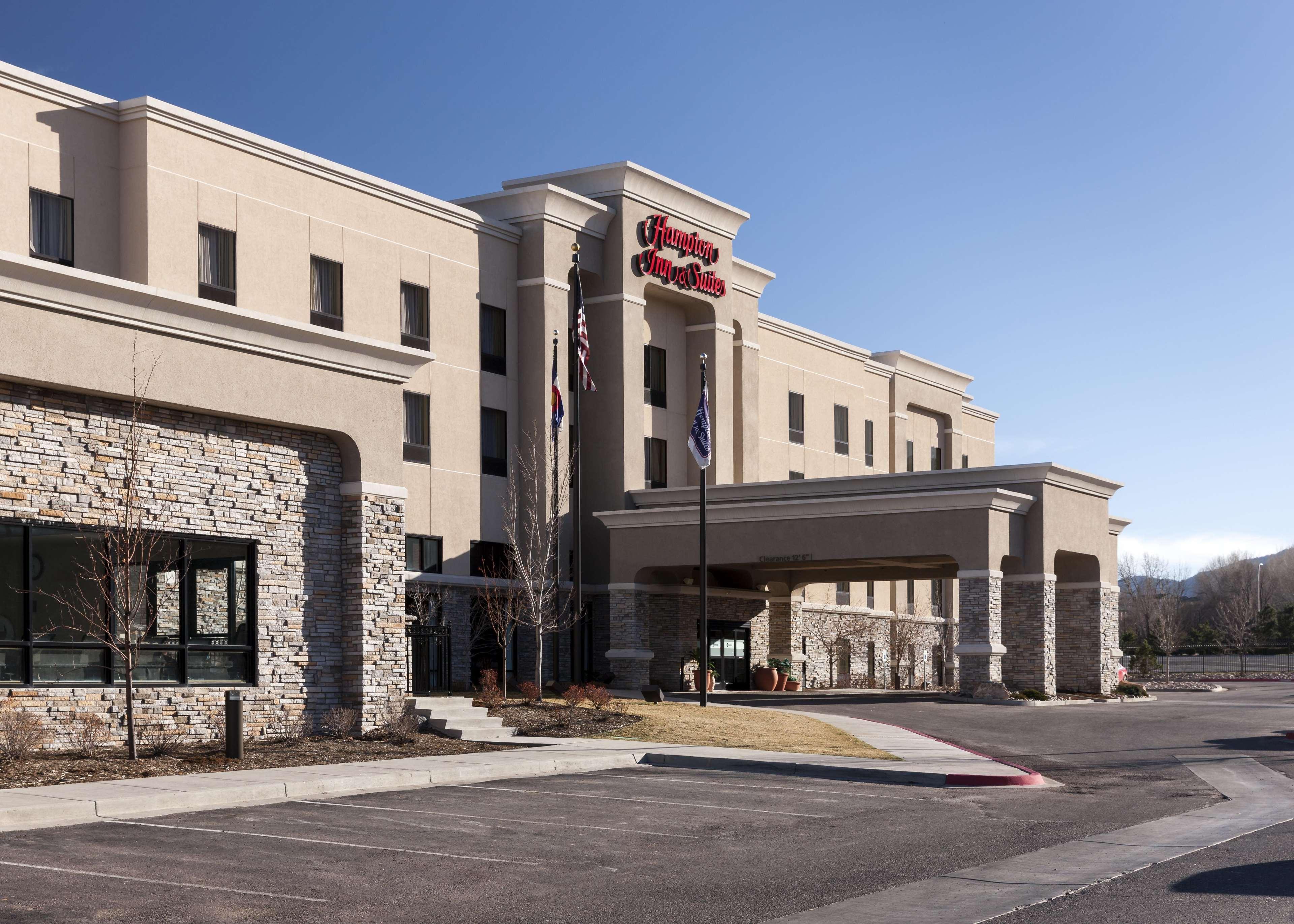 Hampton Inn & Suites Colorado Springs/I-25 South Exterior photo